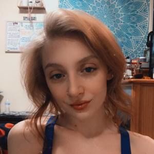 Meet your Posher, Catherine